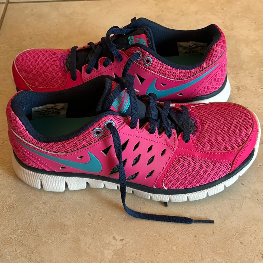 Nike Flex Running Shoes Size 6.5 - image 1